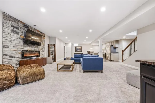 $1,325,000 | 103 Hollyberry Court, Mars, PA 16046