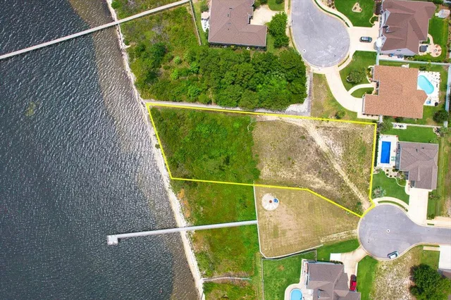 a sign on the side of the road