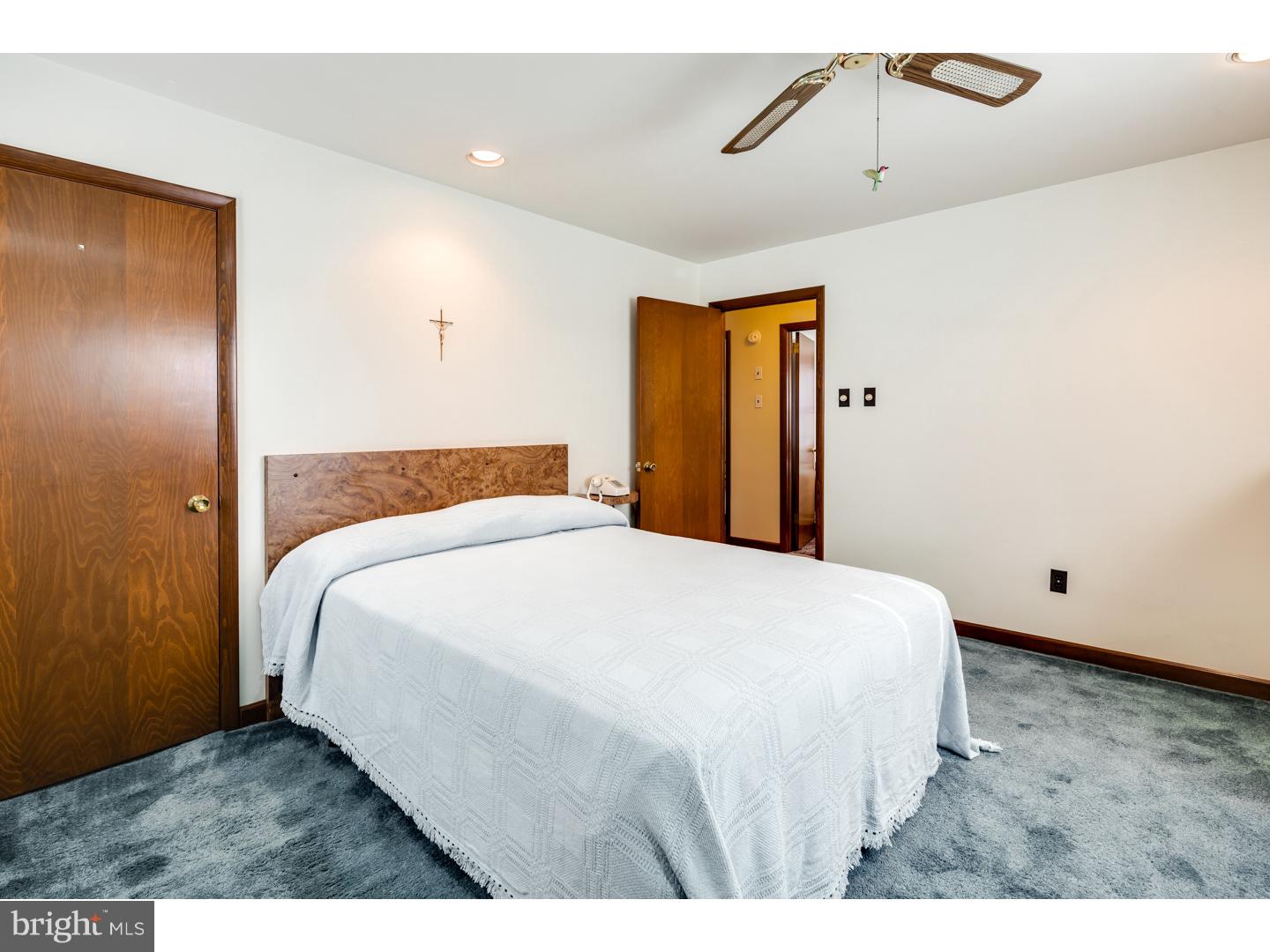 8989 Verree Road Philadelphia, PA 19115 - Photo 12 of 25