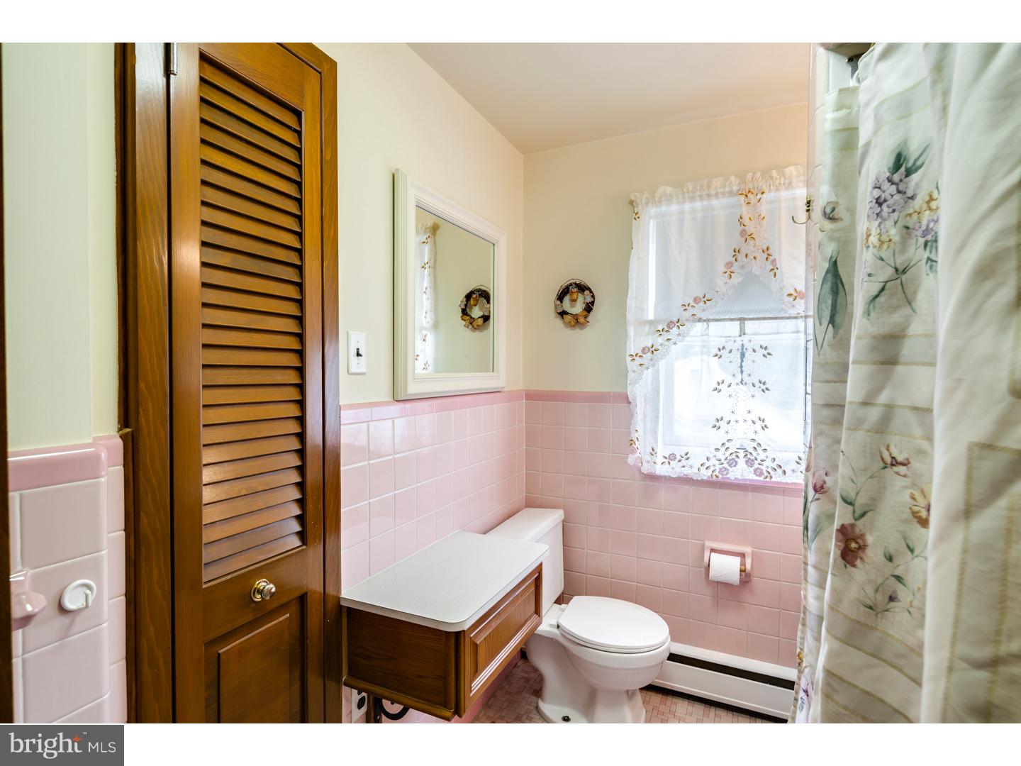 8989 Verree Road Philadelphia, PA 19115 - Photo 14 of 25