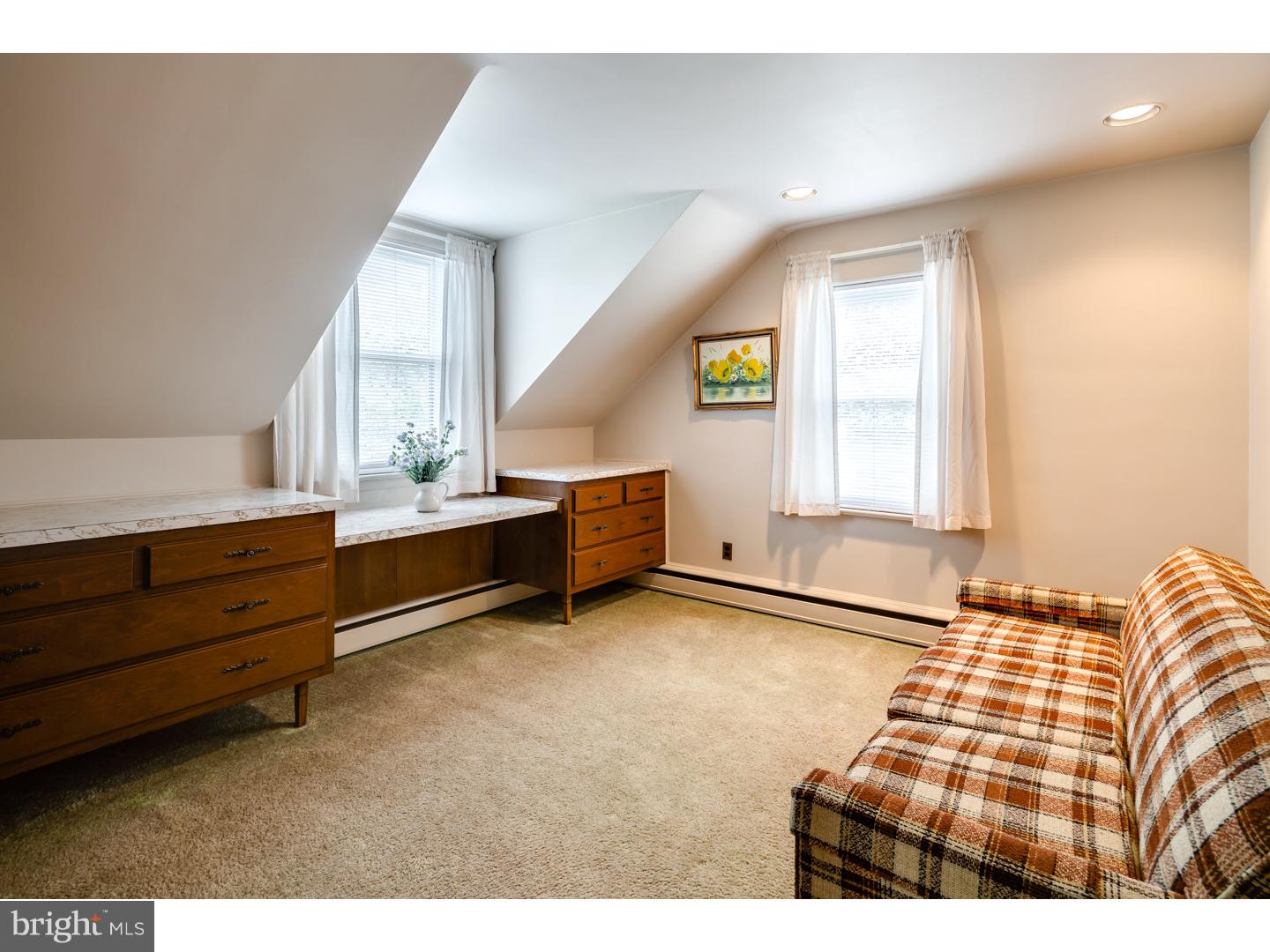 8989 Verree Road Philadelphia, PA 19115 - Photo 15 of 25