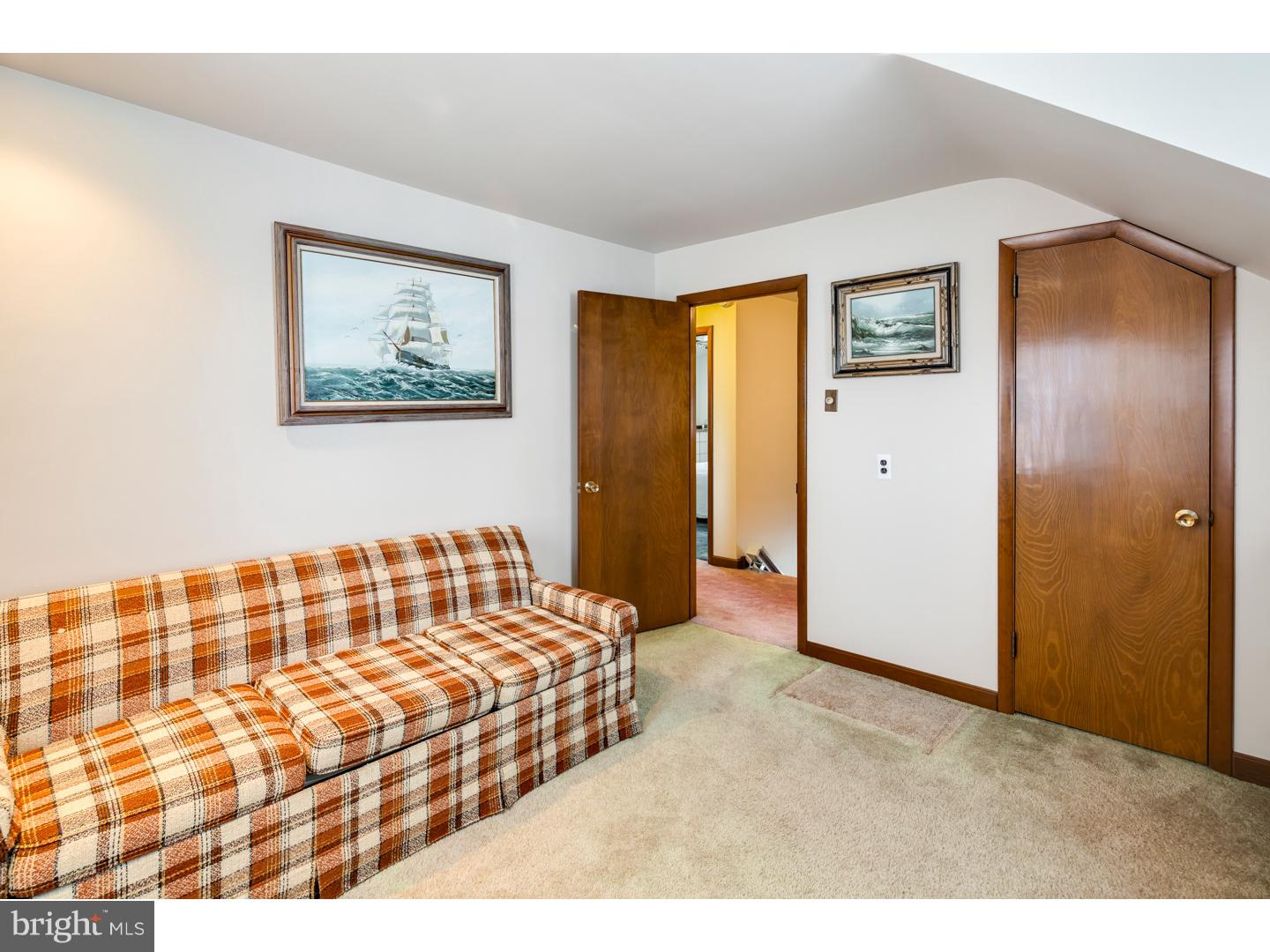 8989 Verree Road Philadelphia, PA 19115 - Photo 16 of 25
