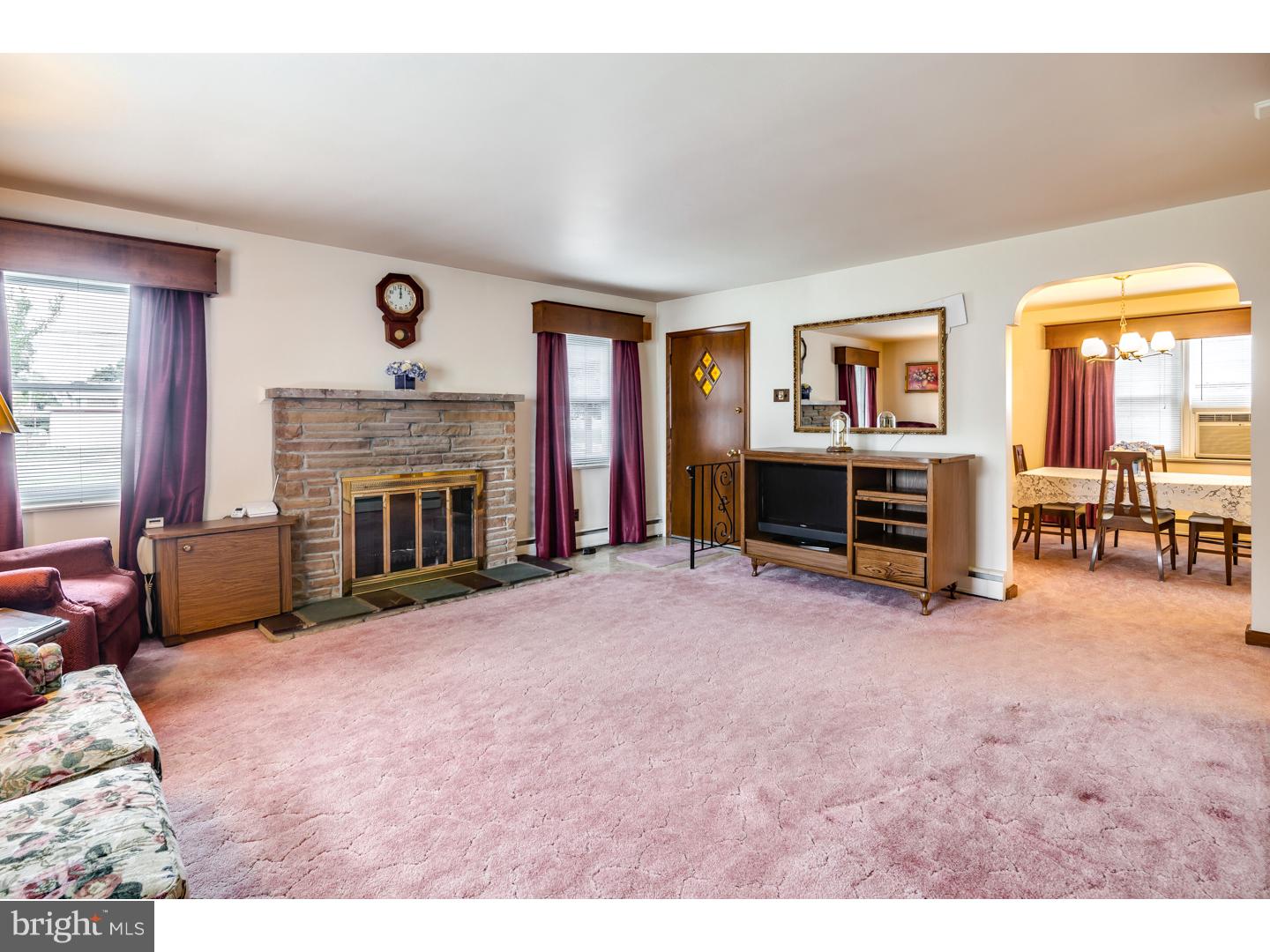 8989 Verree Road Philadelphia, PA 19115 - Photo 4 of 25