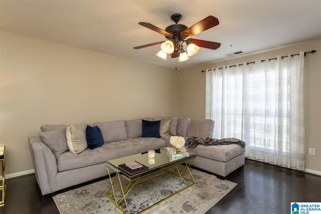 221 Willow Point Circle Alabaster, AL 35007 - Photo 14 of 35