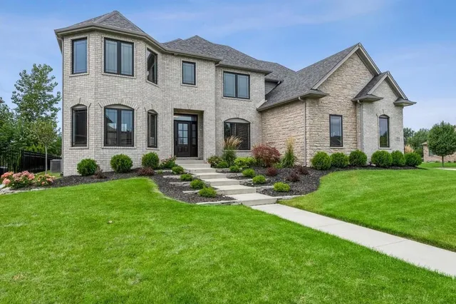 $7,500 | 1114 Barrington Court, Schererville, IN 46375