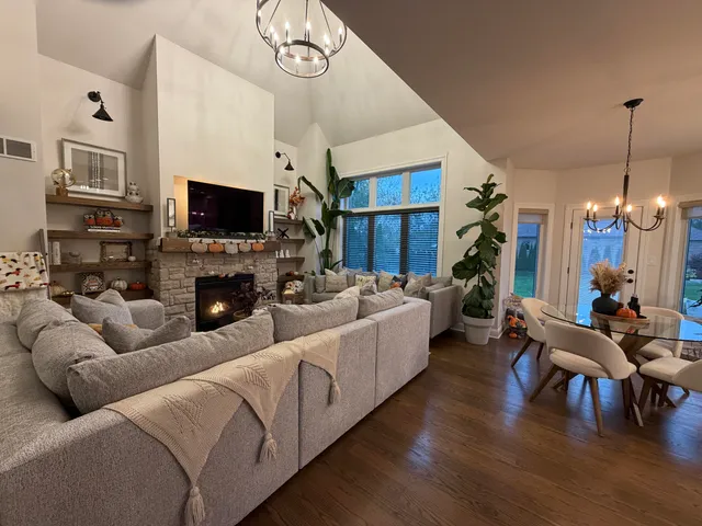 $7,500 | 1114 Barrington Court, Schererville, IN 46375