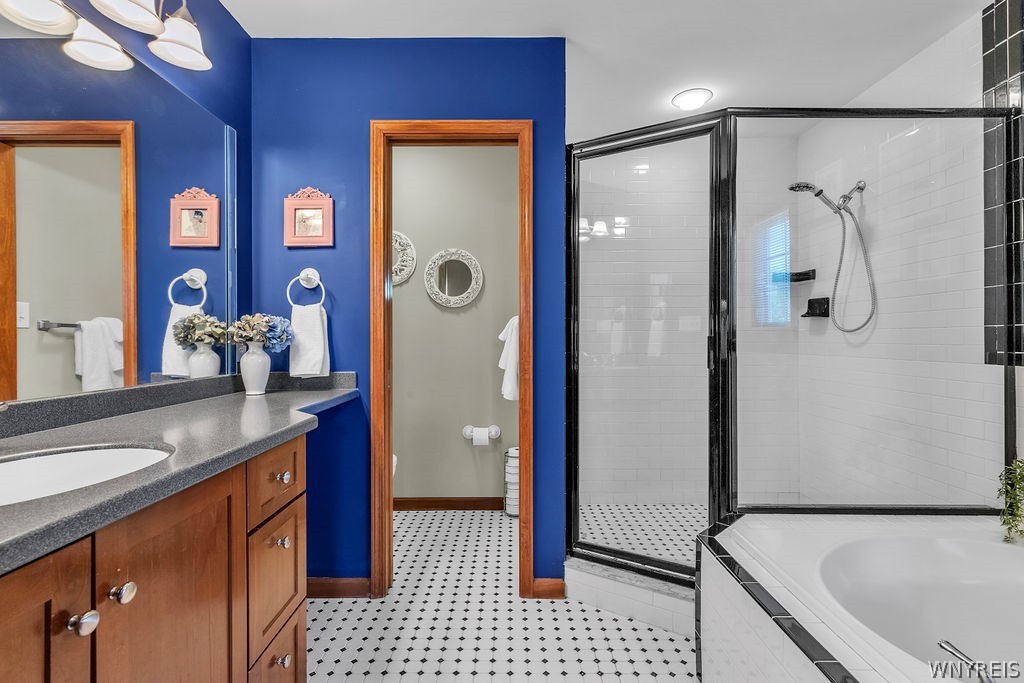 8965 Hickory Meadows Road Boston, NY 14025 - Photo 25 of 49 Primary bath