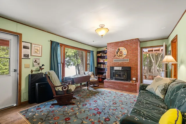 $575,000 | 414 Green Point Road, North Hero, VT 05474