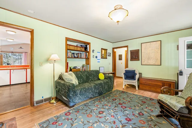 $575,000 | 414 Green Point Road, North Hero, VT 05474