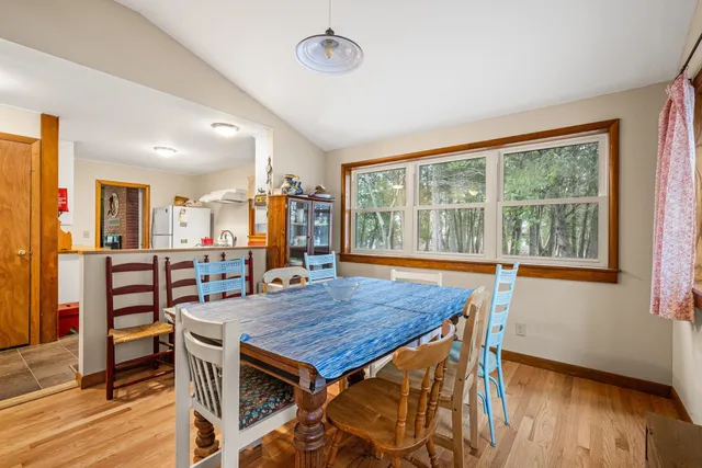 $575,000 | 414 Green Point Road, North Hero, VT 05474
