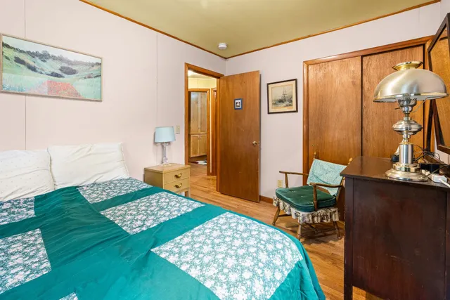 $575,000 | 414 Green Point Road, North Hero, VT 05474