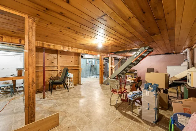 $575,000 | 414 Green Point Road, North Hero, VT 05474