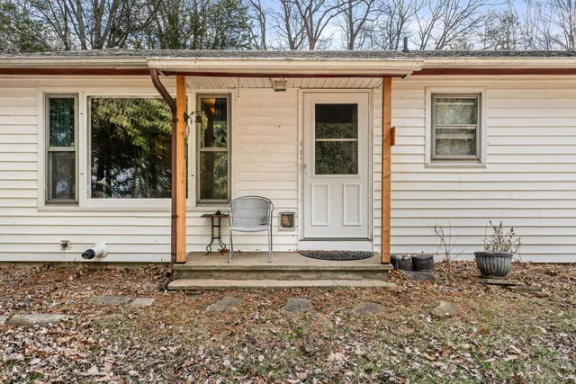 $575,000 | 414 Green Point Road, North Hero, VT 05474