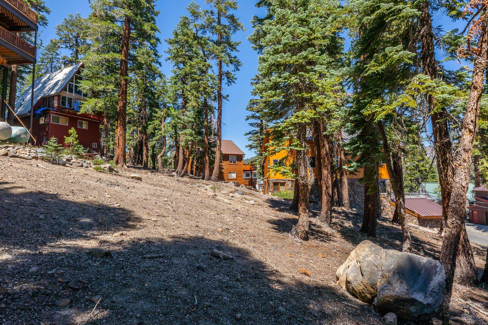 381 John Muir Road Mammoth Lakes, CA 93546 - Photo 10 of 23 a view of backyard of the house