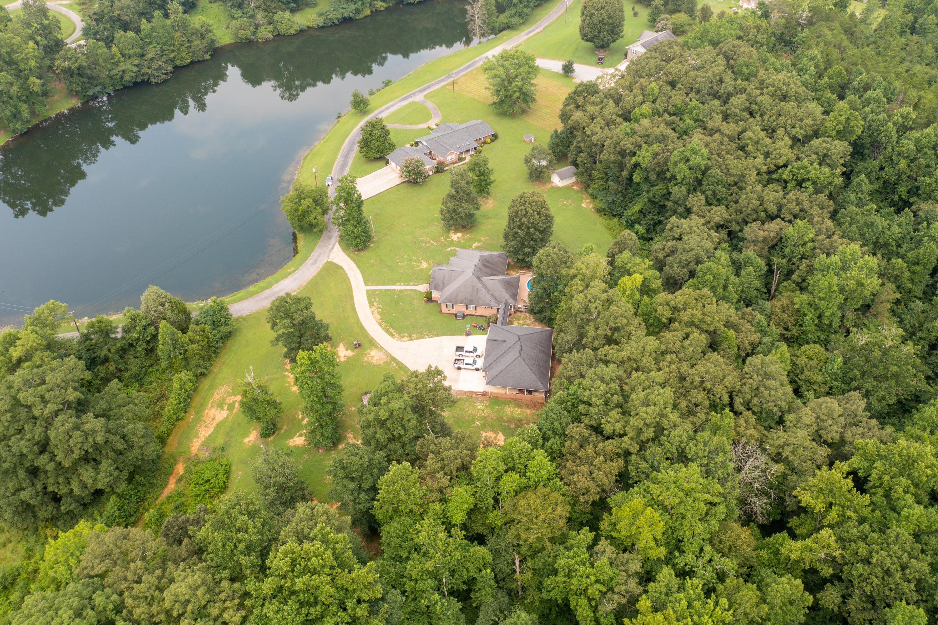 305 Hills Road Dayton, TN 37321 - Photo 4 of 41 Aerial