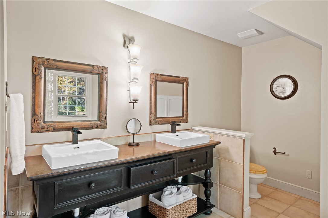 715 Wye Road Akron, OH 44333 - Photo 20 of 35 Gallery Image 20