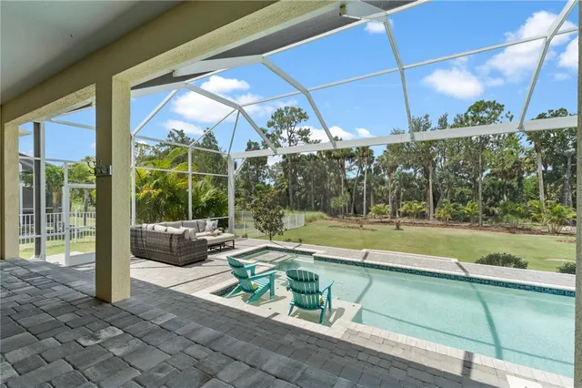 $995,000 | 708 Manns Harbor Drive, Apollo Beach, FL 33572