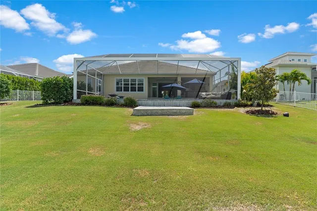 $995,000 | 708 Manns Harbor Drive, Apollo Beach, FL 33572