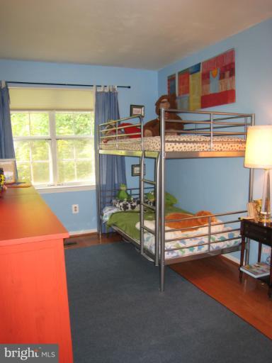 2288 Gunsmith Square Reston, VA 20191 - Photo 18 of 19 Bedroom