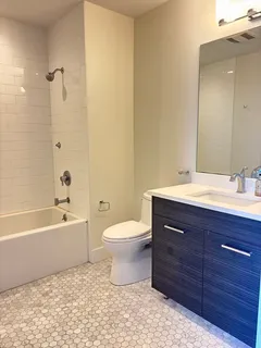 $5,000 | 14 West Broadway, Unit 803, Boston, MA 02127