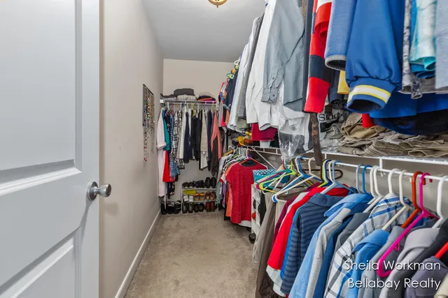 $529,900 | 9430 Whitneyville Avenue Southeast, Alto, MI 49302