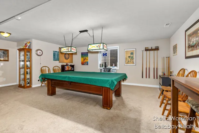 $529,900 | 9430 Whitneyville Avenue Southeast, Alto, MI 49302