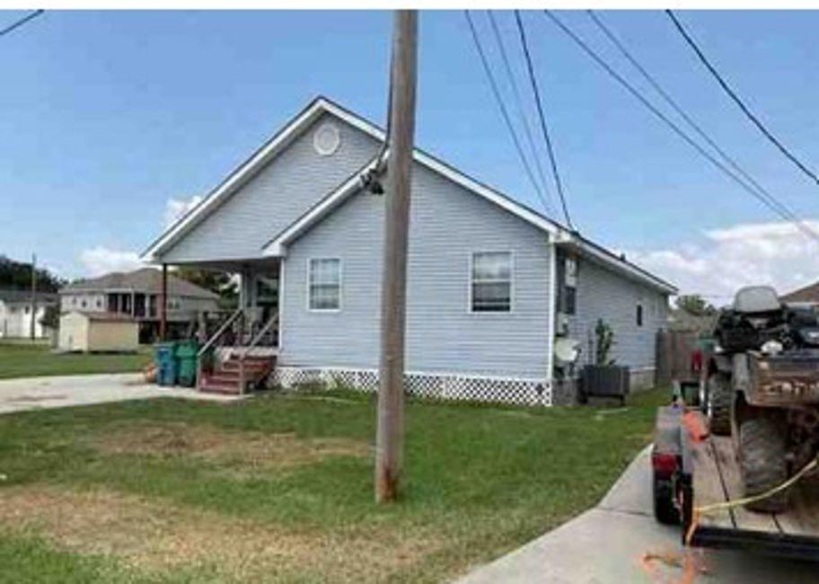 1965 Plantation Street Lafitte, LA 70067 - Photo 3 of 7