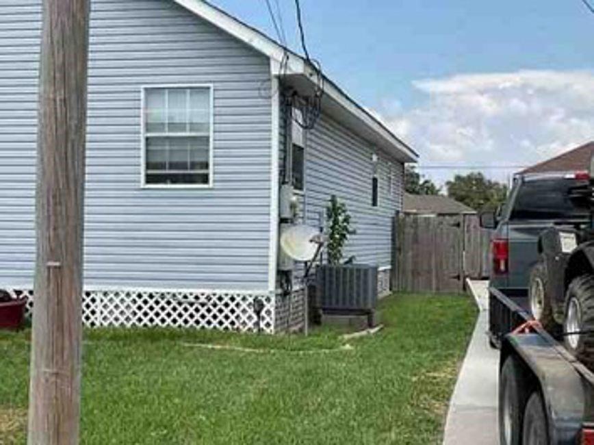 1965 Plantation Street Lafitte, LA 70067 - Photo 5 of 7