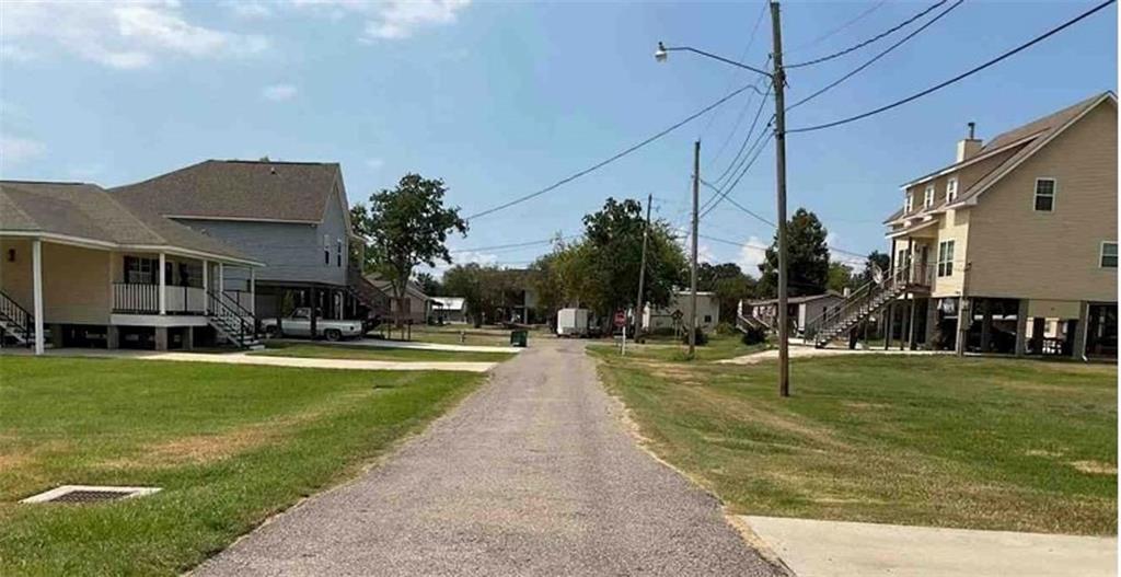 1965 Plantation Street Lafitte, LA 70067 - Photo 6 of 7