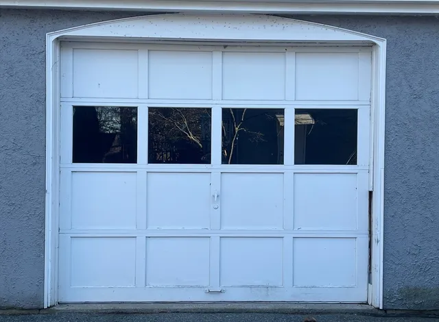 $2,700 | 1420-1426 Centre Street, Unit 2, Newton, MA 02459