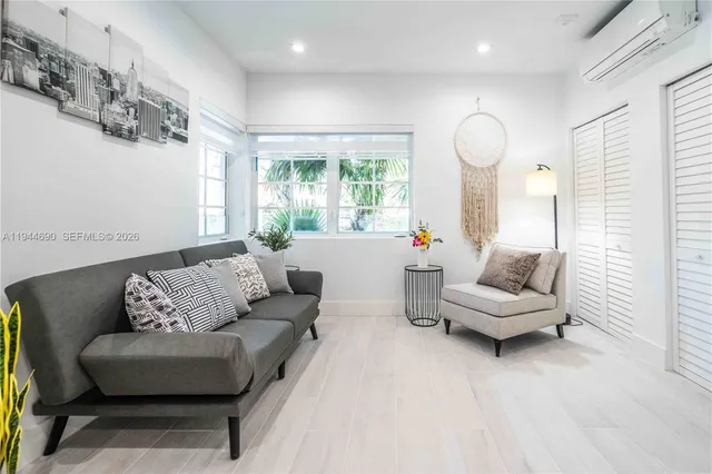 $2,750 | 960 Jefferson Avenue, Unit 102, Miami Beach, FL 33139