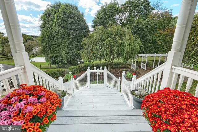 $969,000 | 61 West McKinley Road, Delta, PA 17314