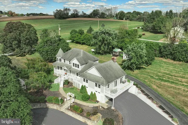 $969,000 | 61 West McKinley Road, Delta, PA 17314