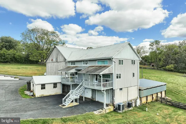 $969,000 | 61 West McKinley Road, Delta, PA 17314