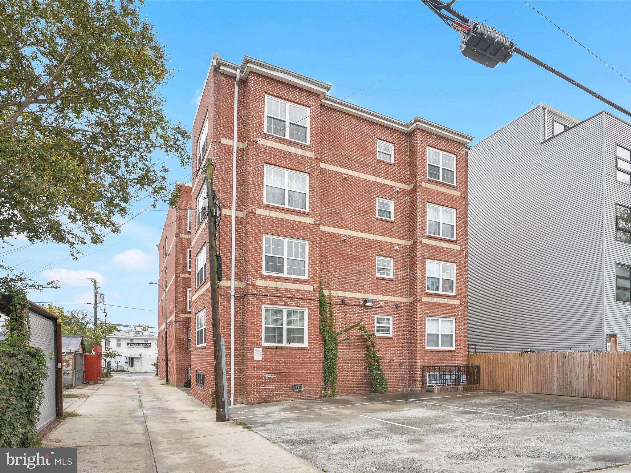 911 Kennedy Street Northwest, Unit 1 Washington, DC 20011 - Photo 17 of 18 a front view of a building
