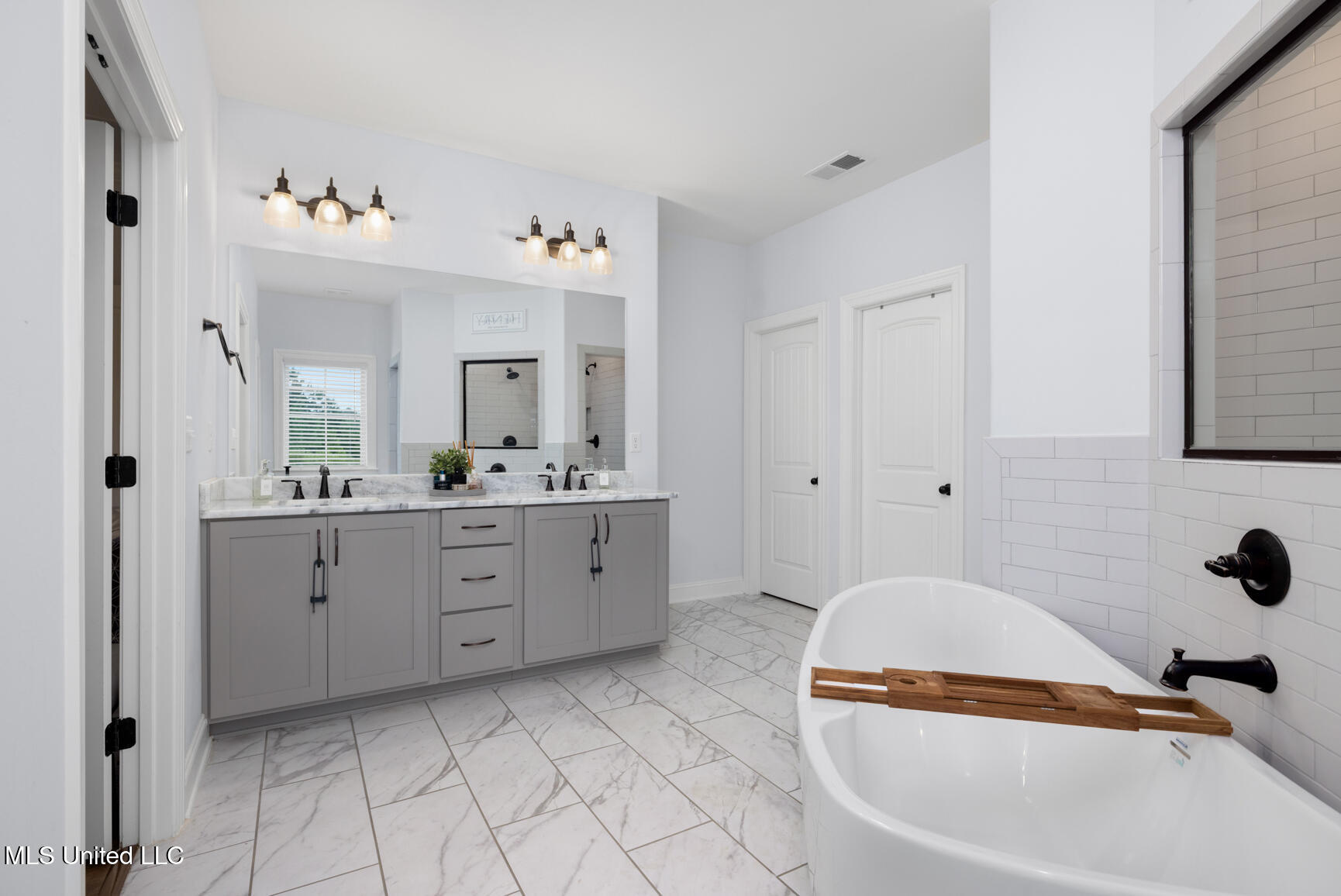 356 Poplar Lane Holly Springs, MS 38635 - Photo 12 of 24 27