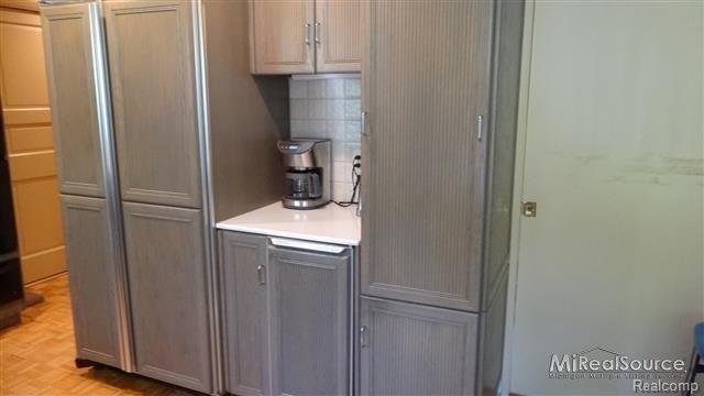 41 Warner Road Grosse Pointe, MI 48236 - Photo 14 of 23 17.jpg
