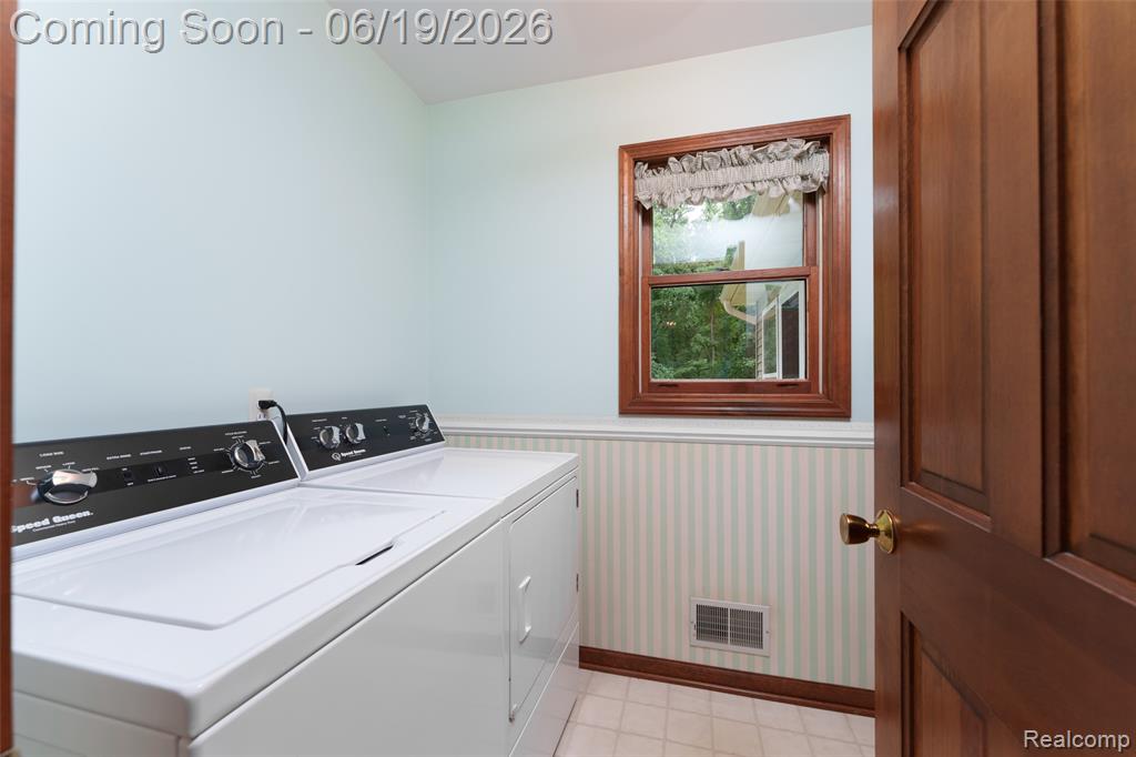 7511 Welle Road Brighton, MI 48116 - Photo 16 of 30