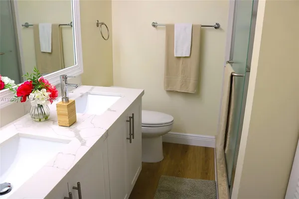 $2,150 | 401 Gardens Drive, Unit 103, Pompano Beach, FL 33069