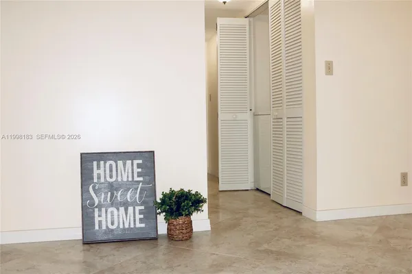 $2,150 | 401 Gardens Drive, Unit 103, Pompano Beach, FL 33069