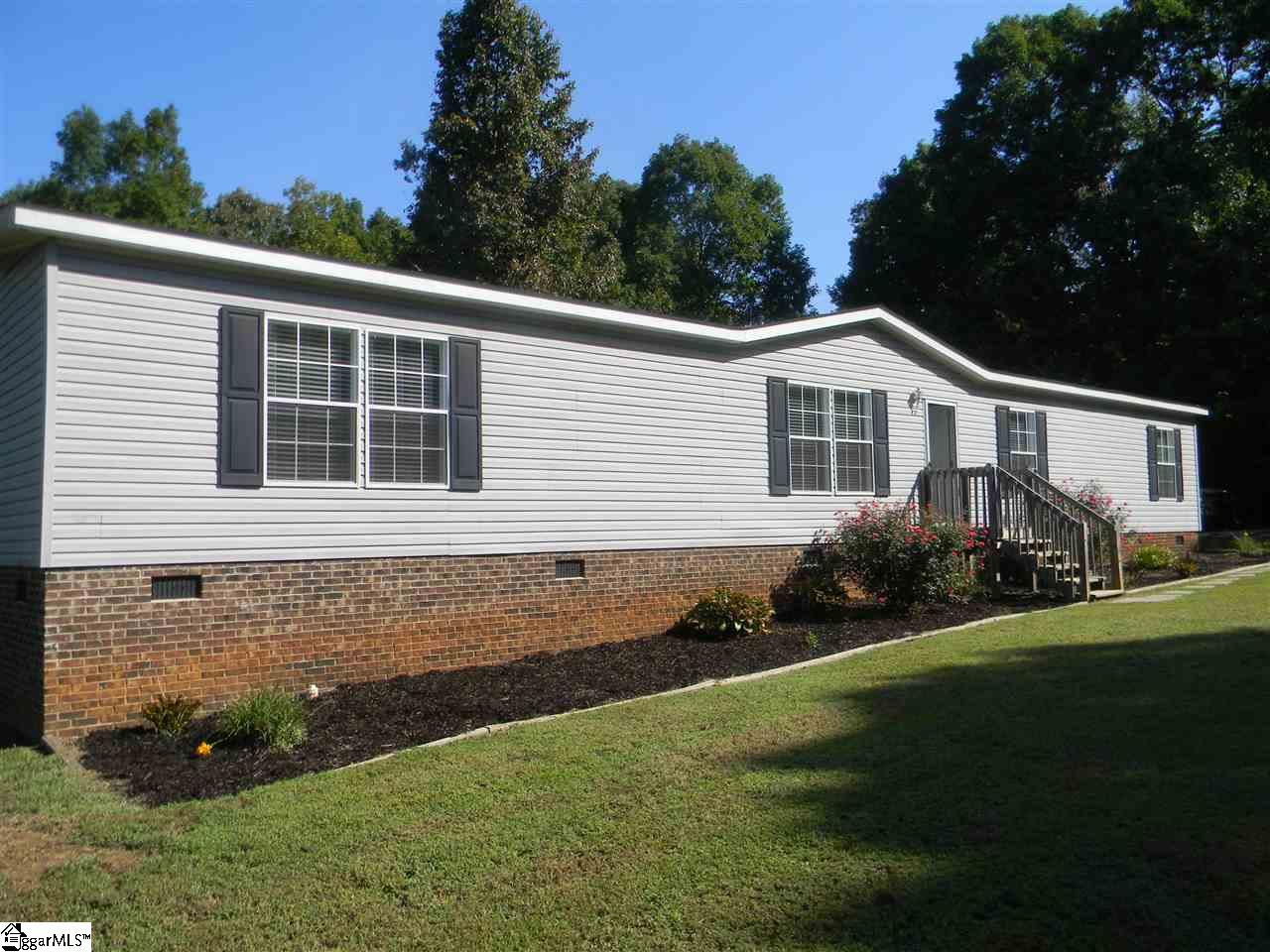 110 Thorn Ridge Lane Pelzer, SC 29669 - Photo 2 of 35