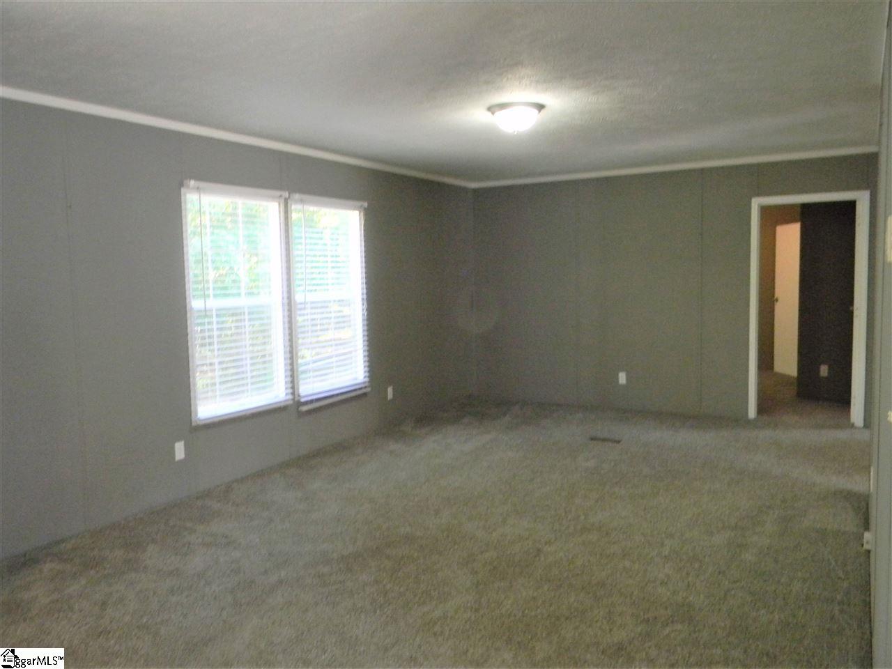 110 Thorn Ridge Lane Pelzer, SC 29669 - Photo 12 of 35