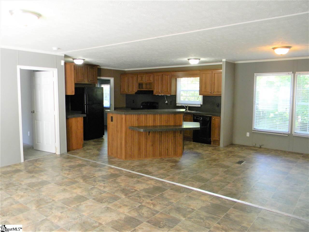 110 Thorn Ridge Lane Pelzer, SC 29669 - Photo 8 of 35