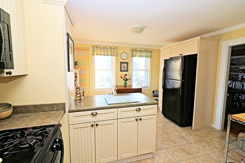 12 Girdlestone Road Winthrop, MA 02152 - Photo 12 of 17 Gallery Image 12