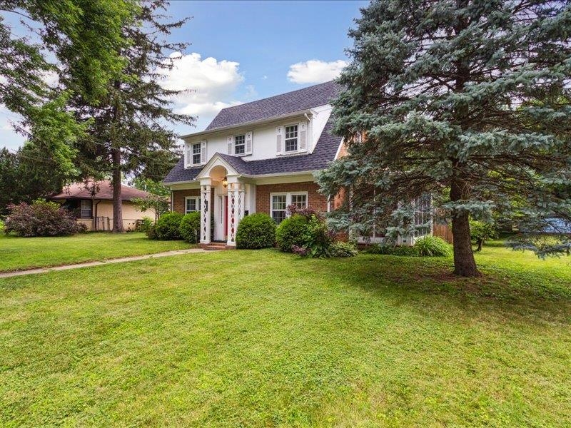 1209 Halsted Road Rockford, IL 61103 - Photo 4 of 43 Gallery Image 4