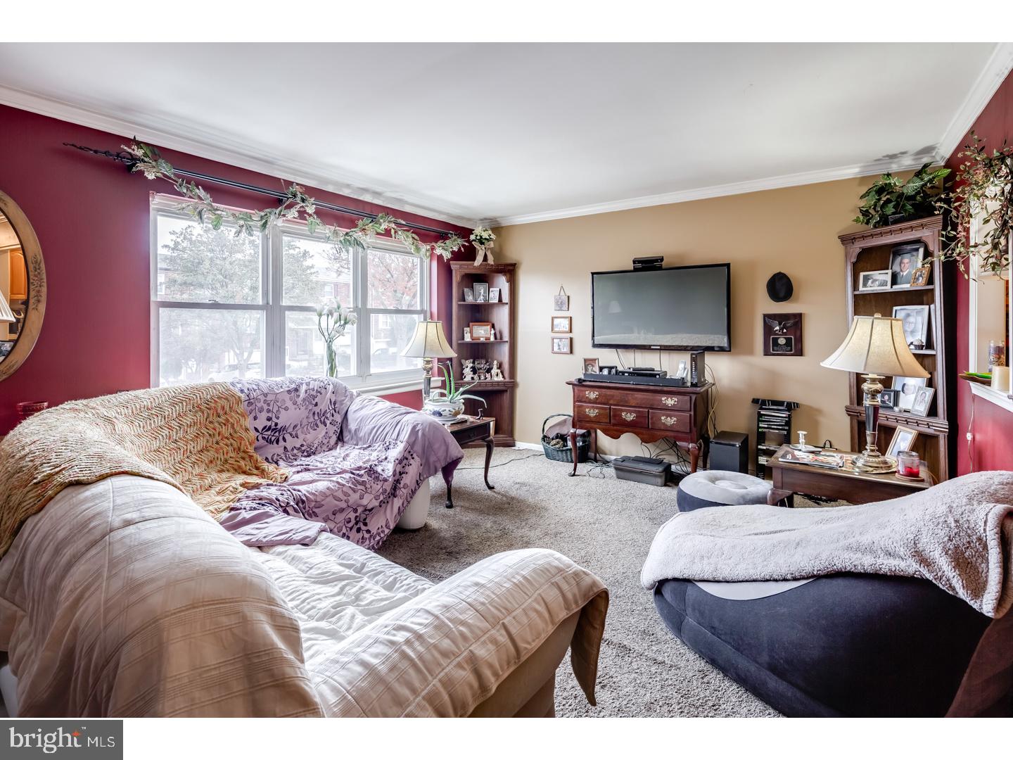 10854 Rayland Road Philadelphia, PA 19154 - Photo 2 of 20 Gallery Image 2