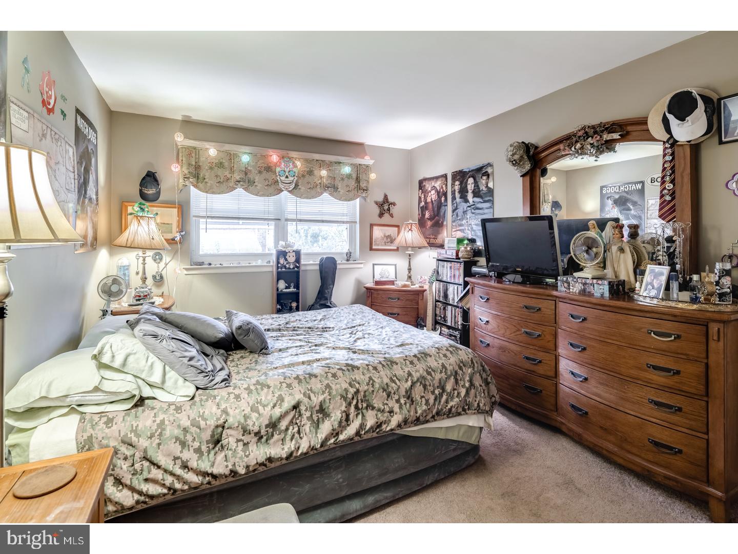 10854 Rayland Road Philadelphia, PA 19154 - Photo 11 of 20 Gallery Image 11