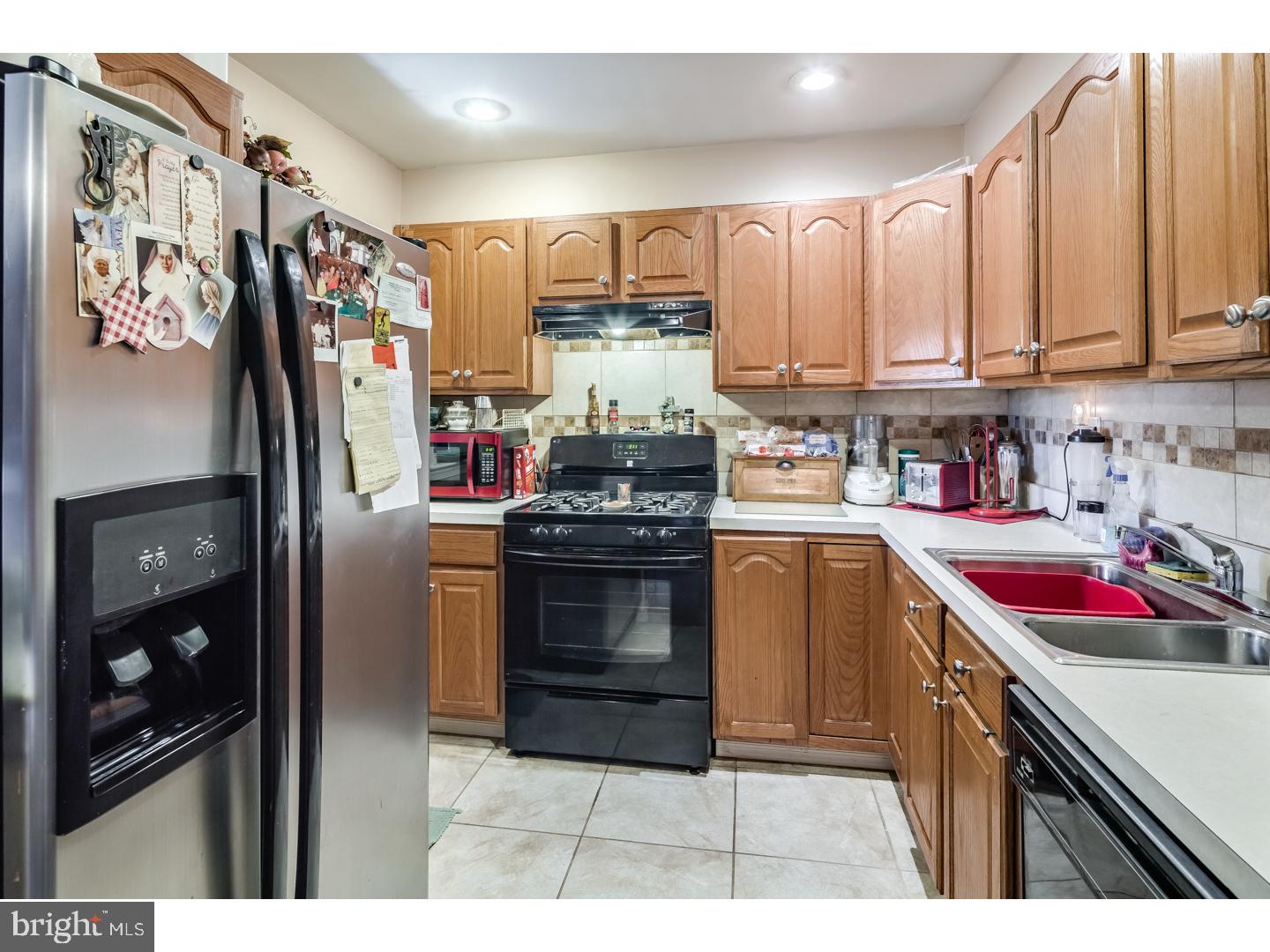 10854 Rayland Road Philadelphia, PA 19154 - Photo 5 of 20 Gallery Image 5