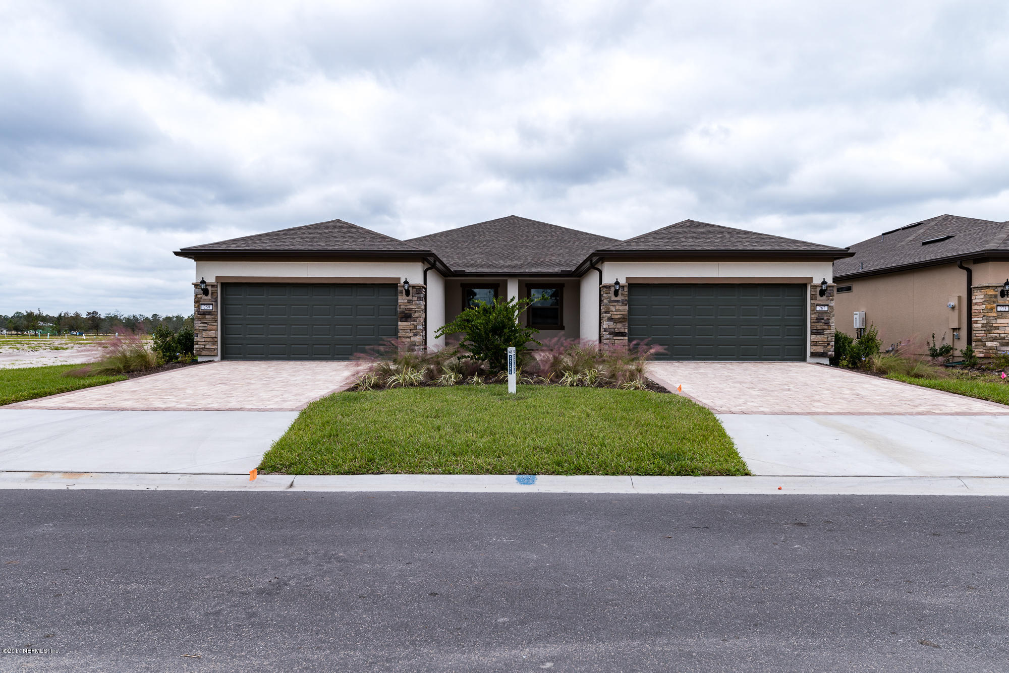 267 Rock Spring Loop St. Augustine, FL 32095 - Photo 7 of 29 2 Car Garage