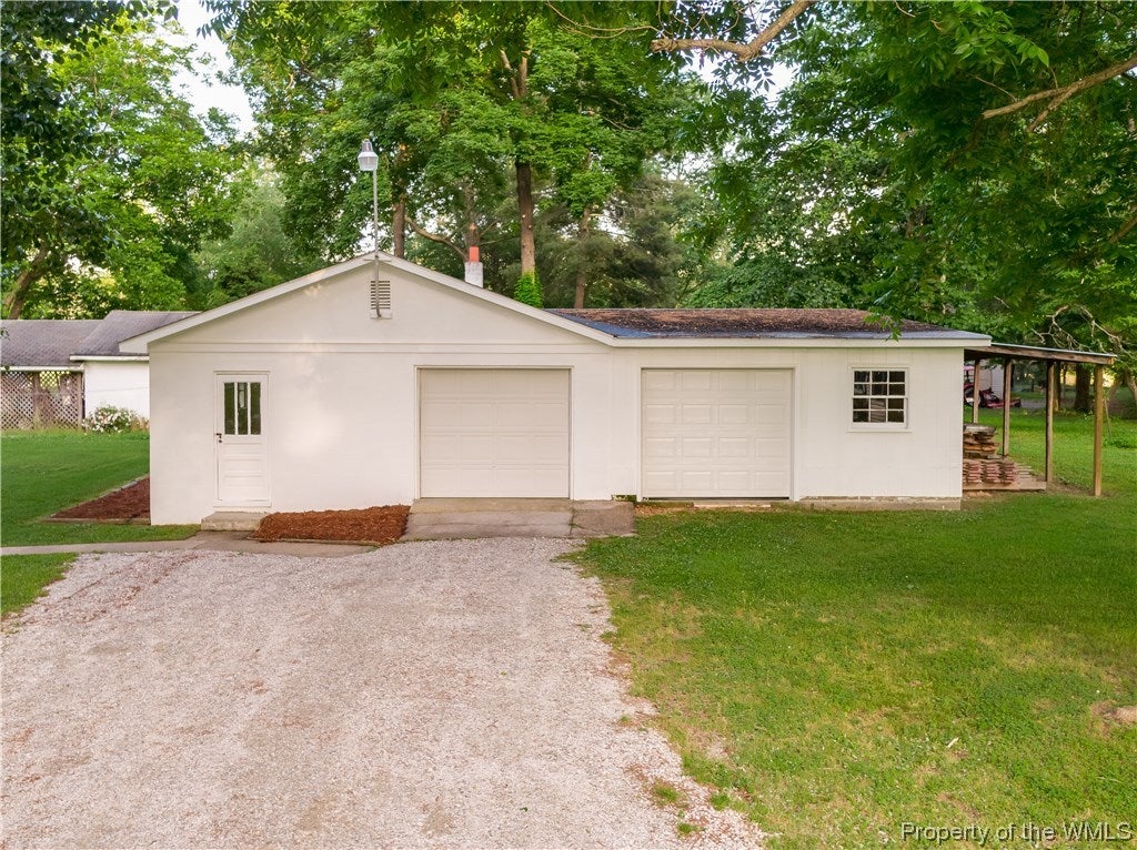 8010 Curtis Road West Point, VA 23181 - Photo 16 of 22 Gallery Image 16